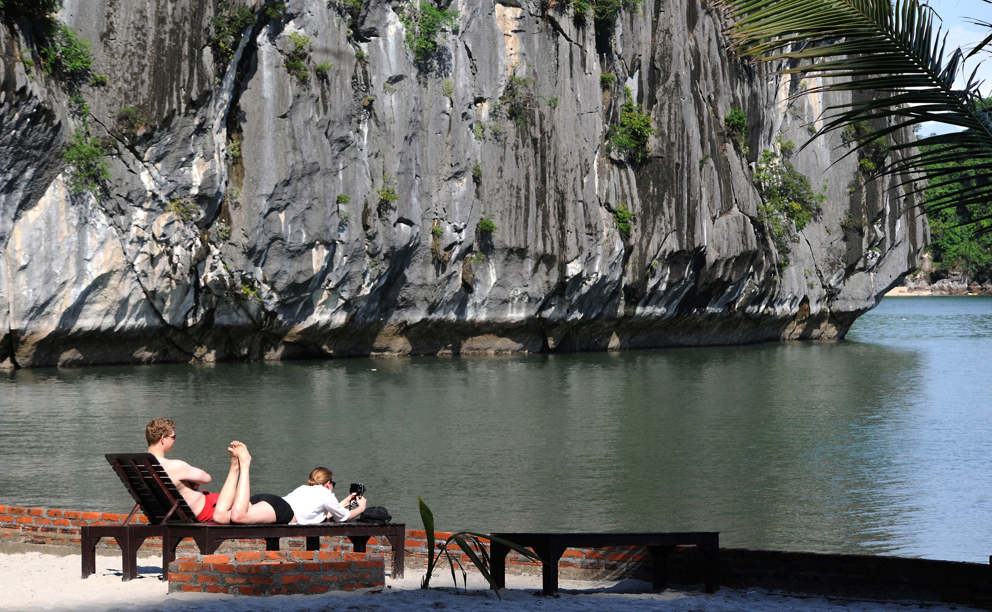 Cat Ba Sandy Beach Resort Dong Khe Sau Zewnętrze zdjęcie